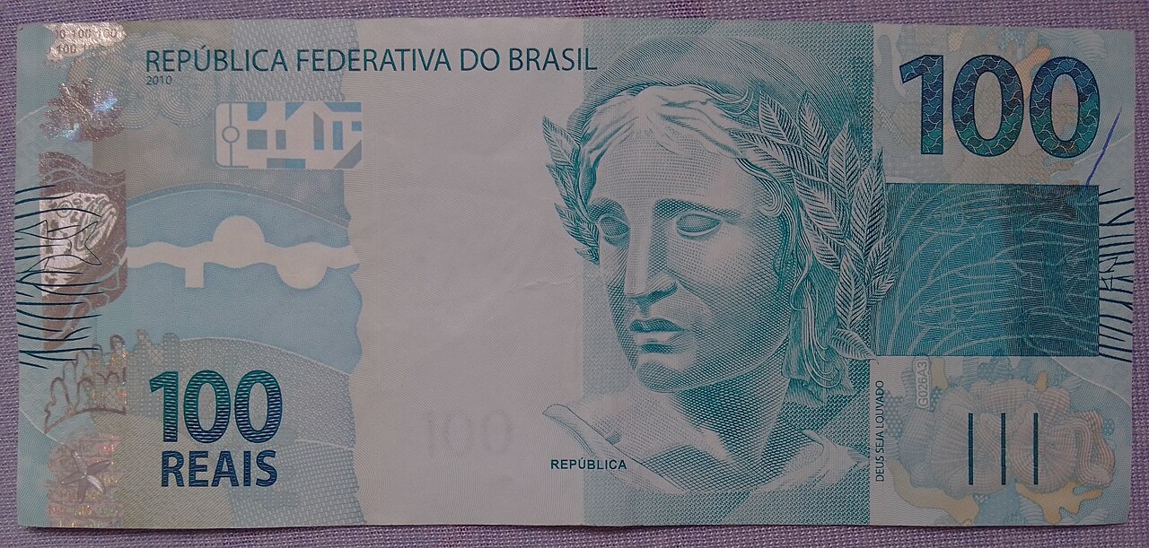 Calculadora de empréstimo consignado — parcela e custo total do crédito