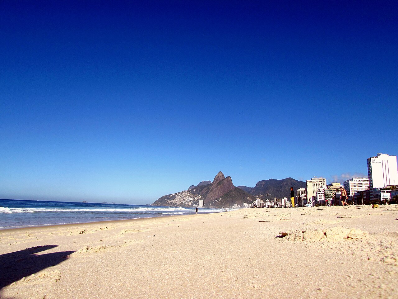 Calculadora de férias CLT — quanto você recebe com 1/3 e abono